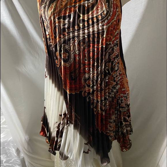 Ladies pleated pullovertieat neckflare satin dress - Picture 5 of 7